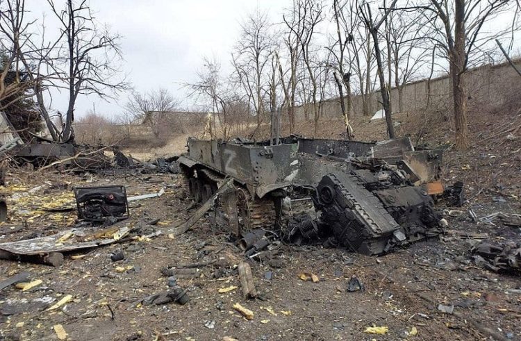Destruction of Russian tanks by Ukrainian troops in Mariupol, March 7, 2022 (Wikimedia Commons)
