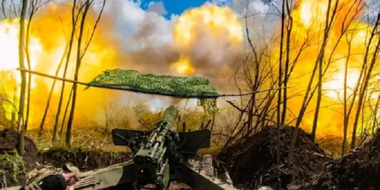 Situation near Bakhmut: Russian shells Ukrainian positions almost 400 times, 11 firefights take place